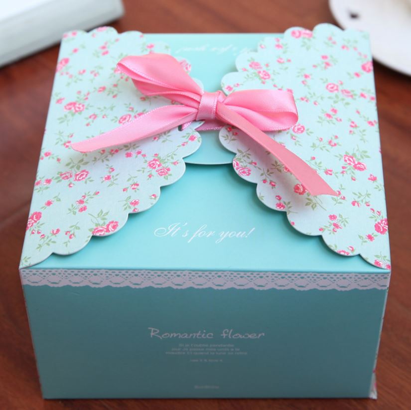 綠色精美禮盒 禮物包裝盒 禮物包裝紙 (22X22X14)♥