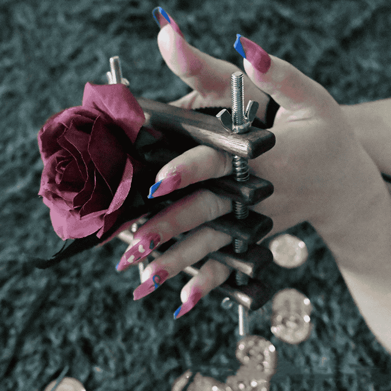 另類 SM調教用品  復古手指夾 夾手指手銬 另類捆綁束縛 ★