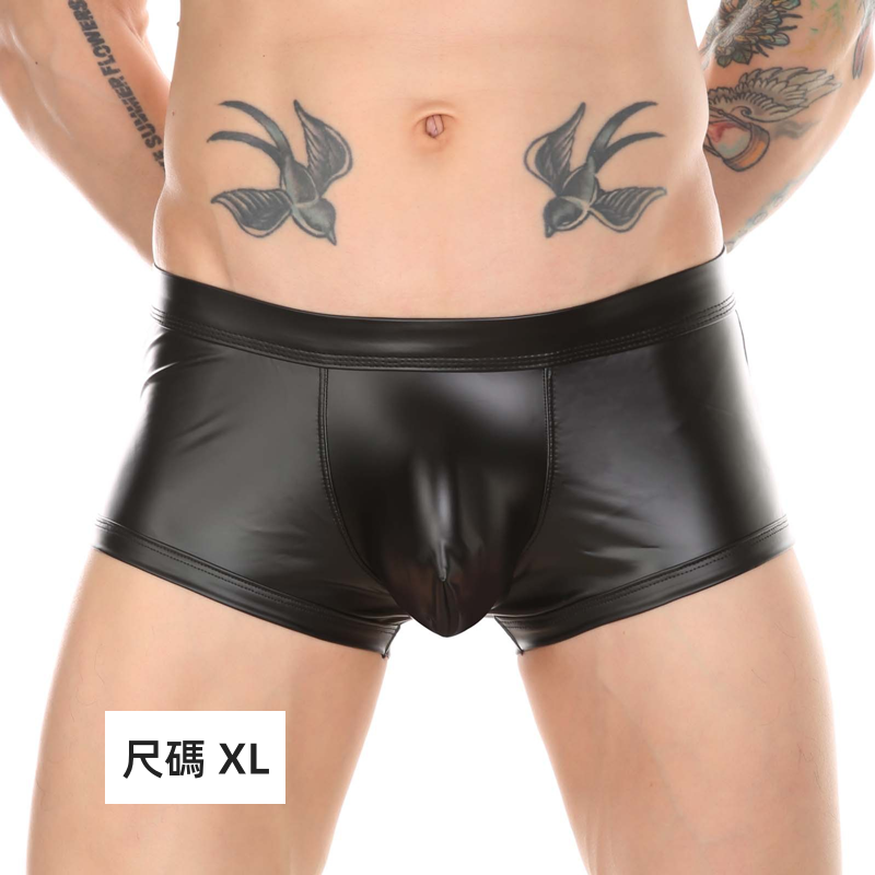 男性 仿皮內褲露臀 開襠設計 大囊袋平角褲 (黑) XL ♥
