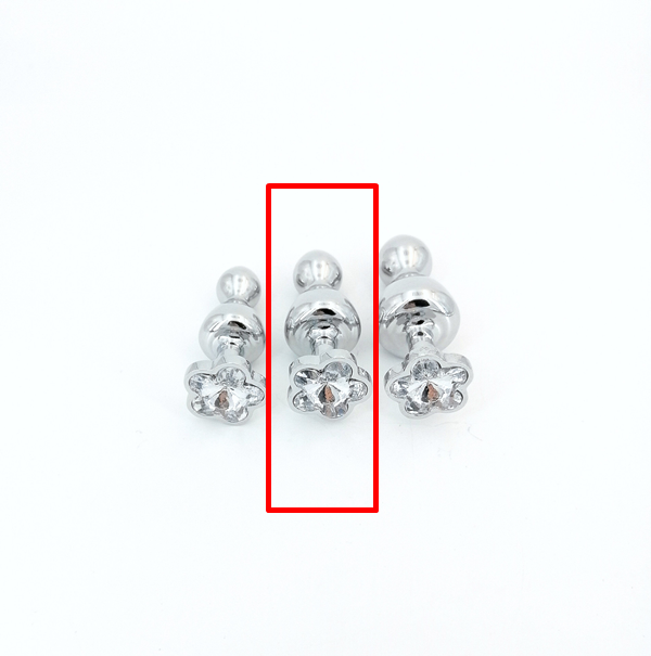 (直徑3.2CM)金屬後庭肛塞可拆卸雙重拉株梅花底座-中♥