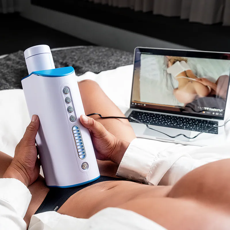 AutoBlow｜奧創未來 Ultra AI｜智慧擬態飛機杯【APP+伸縮+吸允+插電款】★